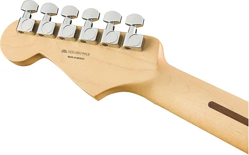 Fender Player Stratocaster HSS MN Polar White Электрогитара.
