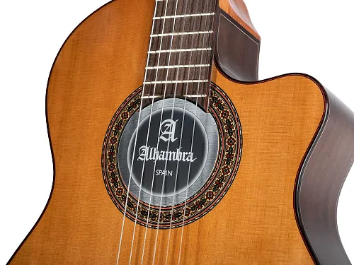 Alhambra 6.855 Cutaway 3C CW E1 Классическая гитара со звукоснимателем.